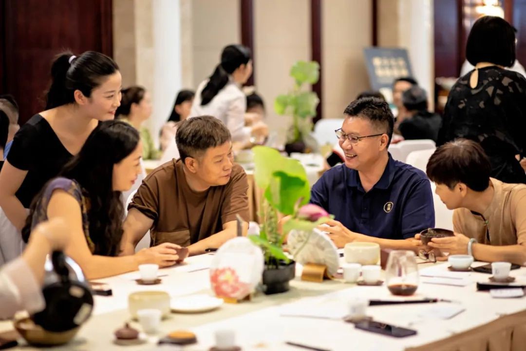 香港今晚开现场直播