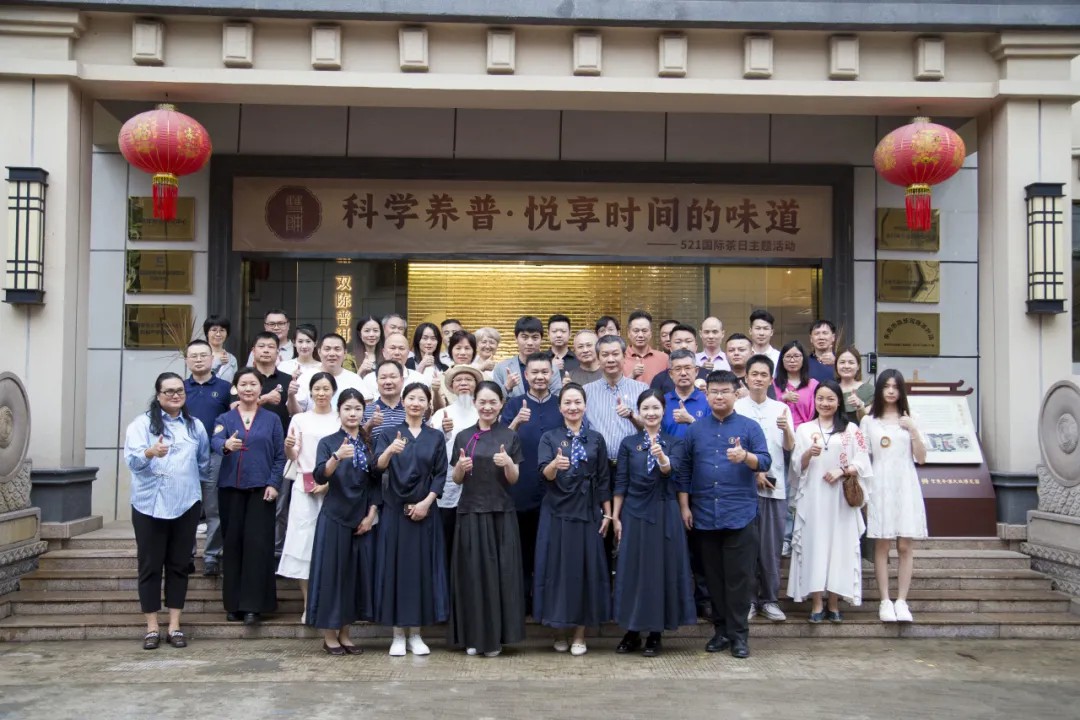 香港今晚开现场直播